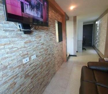 El Cangrejo Apartment | R.1111 Estudio ejecutivo, práctico, en el centro.