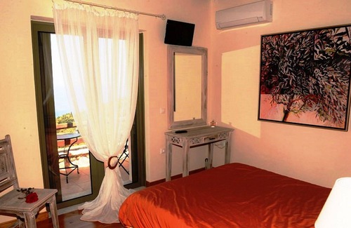 Livadi Villa | R 1255 Allure Villas - Royal Villa - with Sea View - Mountain View - Garden View & Handicap rooms a