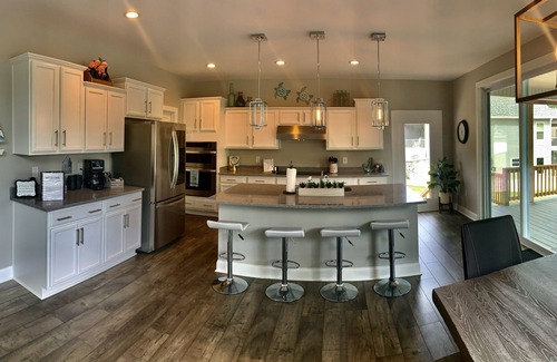 Chapin House | R&R Lake Retreat