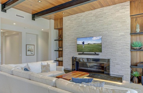 Payson Villa | R006B Villa 606 S. Valhalla