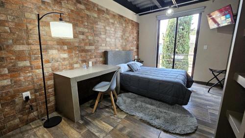 Ciudad Lopez Mateos Apartment | R08-C46 STUDIO frente al ITESM CEM Estudiantes Empresas Ejecutivos Turistas Nómadas Familias BIENVENIDOS! UBICACIÓN ESTRATÉGICA 10min Izcalli-15min Esmeralda-20min Sátelite-25min AIFA
