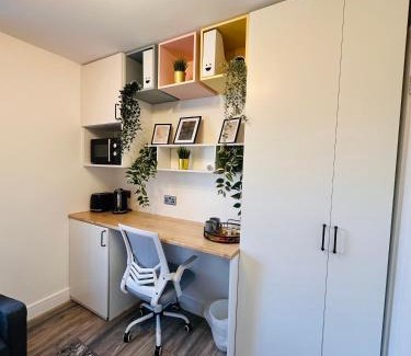 Birmingham House | R3 - Newly renovated luxury Private En-Suite Room in Harborne Park Road - Birmingham