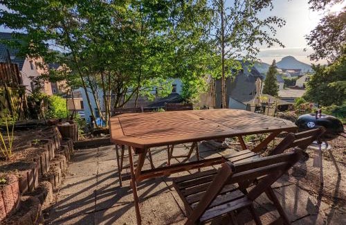 Rathmannsdorf House | R3 - Urlaubsmagie - Helle Wohnung mit Garten & Pool