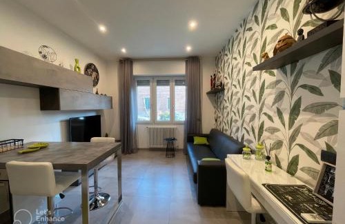 Affori Apartment | R39 Modern Apartment with Private Parking