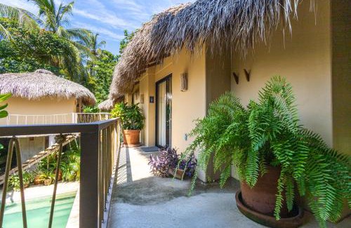 Brisas de Zicatela Hotel | Raíz Hotel Boutique