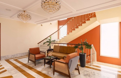 Mat Hotel | Raasvan Vrindavan AM Hotel Kollection