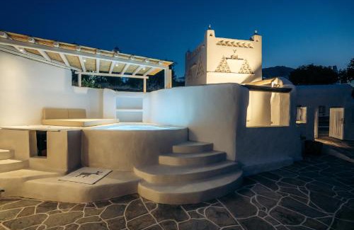 Apollonia House | Rabagas Suites Luxury - In The Heart of Sifnos