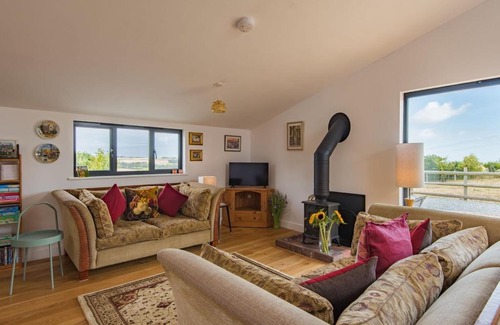 Martin House | Rabbit Hole by Keepers Cottages
