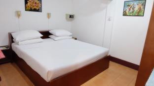 Nanai Road House | Rabbit Mansion Patong Hotel