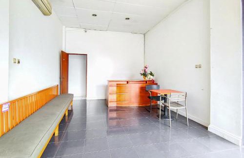 Jakarta Hotel | Rabel Guest House RedPartner
