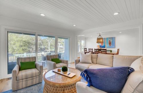 Twin Oaks House | Racquet Club 35 by Wild Dunes, in Resort Core