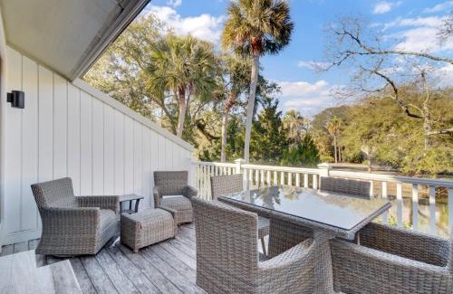 Twin Oaks House | Racquet Club 35 by Wild Dunes, in Resort Core