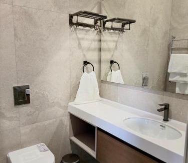 Almaty Hotel | Radamis Hotel & Restaurant