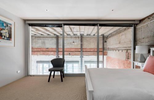 Richmond Apartment | Radiant Richmond Warehouse