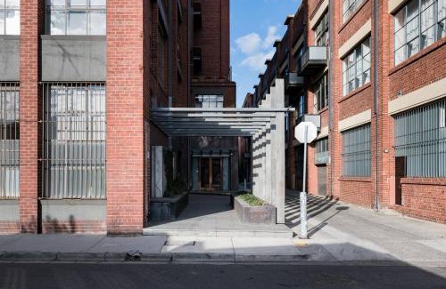 Richmond Apartment | Radiant Richmond Warehouse