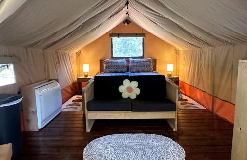 Newport Other | Radiant Safari Tent Escape near Smoky Mountains in Tennessee