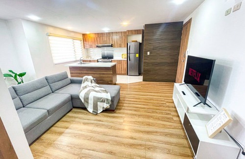 Cuenca Apartment | [Radiante Suite] 4min City center + Free parking