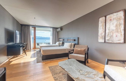 San Carlos de Bariloche Hotel | Radisson Blu Bariloche