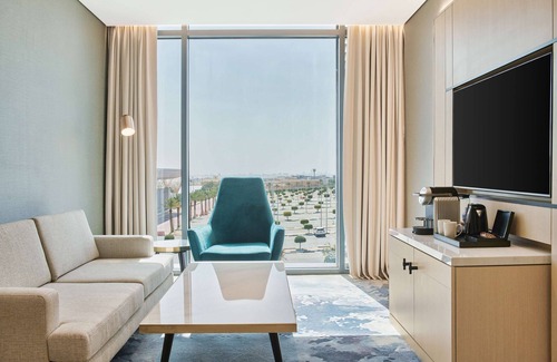 Riyadh Hotel | Radisson Blu Hotel Riyadh Convention And Exhibition Center