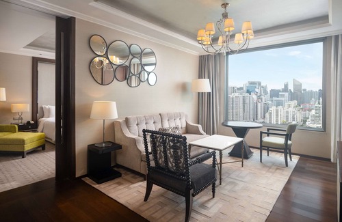 Bangkok Central Business District Hotel | Radisson Blu Plaza Bangkok