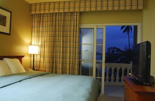 Amador Hotel | Radisson Hotel Panama Canal
