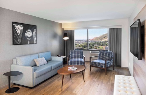 Rio Grande Hotel | Radisson Hotel Salt Lake City Downtown