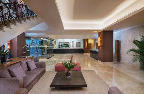 Ensanche Naco Hotel | Radisson Hotel Santo Domingo