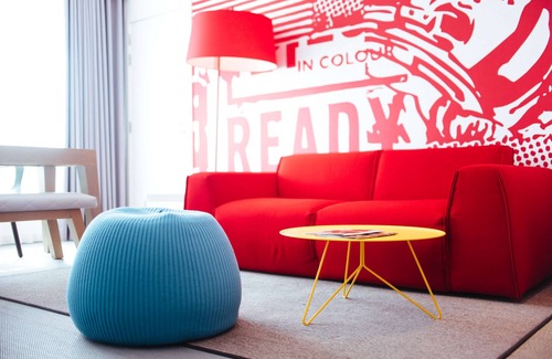 Upper Town Hotel | Radisson RED Brussels