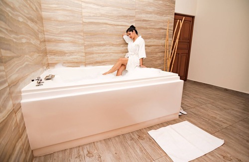 Las Quintanas Hotel | Rado Hotel - Quintanas