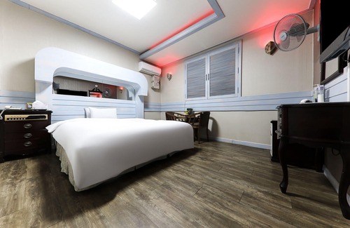 Chungju Hotel | Raemian