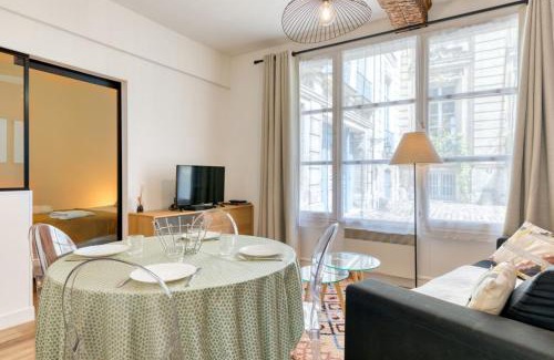 Rouen City Centre Apartment | Rafael F2 dans hôtel particulier