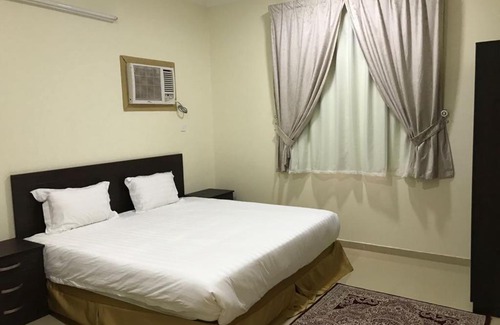 Ha'il Province Apartment | Rafeef Al Shamal رفيف الشمال شقق مخدومه - الحائط