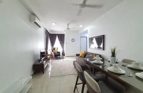 Kuala Lumpur Apartment | Rafflesia Condominium by Dahlia Homes