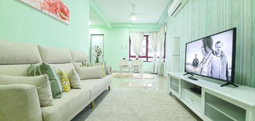 Kuala Lumpur Apartment | Rafflesia Condominium by Dahlia Homes