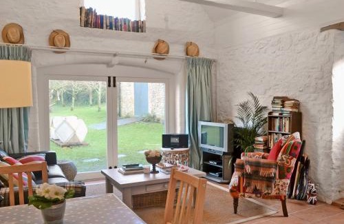 Cheddar House | Ragwood Cottage