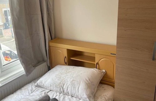 Loxford Hotel | RAHAL ILFORD