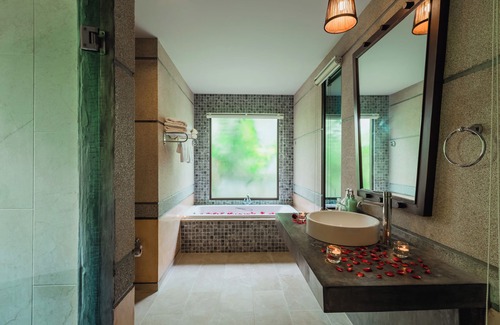 Krabi Resort | Railay Village Resort
