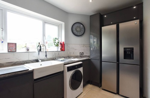 Cosham House | Railway House | Cosham's Family Friendly Home