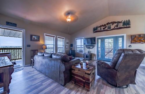 Ruidoso House | Rain Dance Retreat: Updated 2 Bedroom, 2 Bath Cabin with a Private Hot Tub and Views For Days!