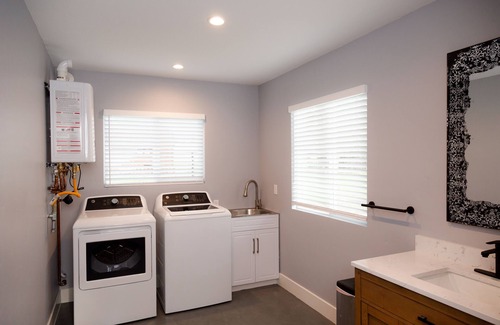 Rainbow CDP House | Rainbow Canyon Retreat: Hot Tub, Fire Pit, Games Room - Sleeps 16+