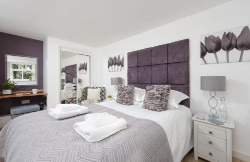 Liskeard House | Rainbow Cottage