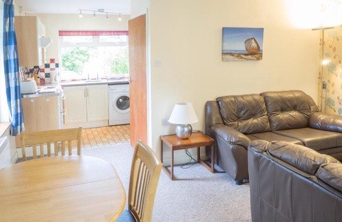 Llanllwchaiarn House | Rainbow Cottage New Quay