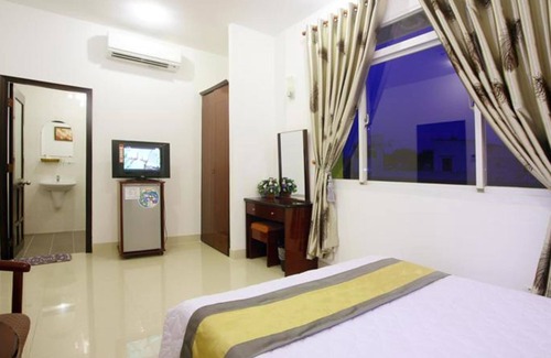 District 5 Hotel | Rainbow Hotel