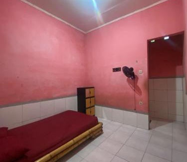 Kecamatan Alas Hotel | Rainbow Lodge - Kost Pelangi