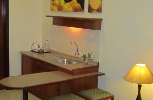 Tanjung Bungah Apartment | Rainbow Paradise Beach Resort by LWE