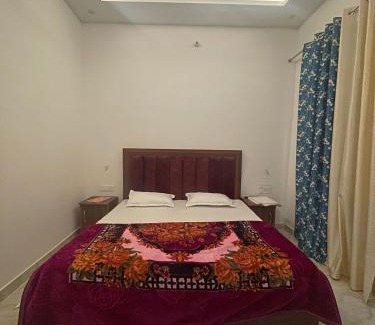 Mussoorie Hotel | Rainbow Rays