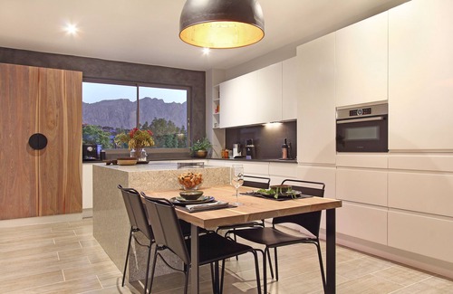 Franschhoek Apartment | Rainbow Residence