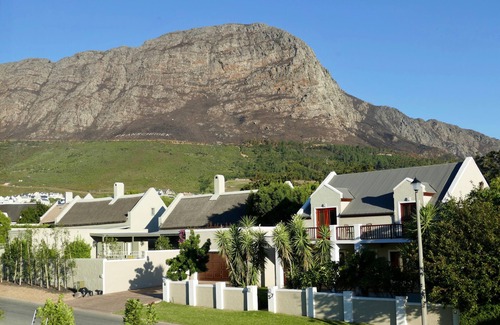 Franschhoek Apartment | Rainbow Residence