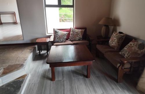 uMshwathi Ski Chalet | Rainbow's End