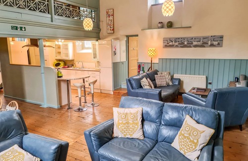 Cinderford Cottage | RAINFOREST CHAPEL, pet friendly, with a garden in Ruspidge